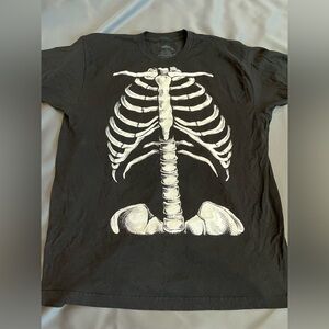 Men’s T-Shirt, size XL